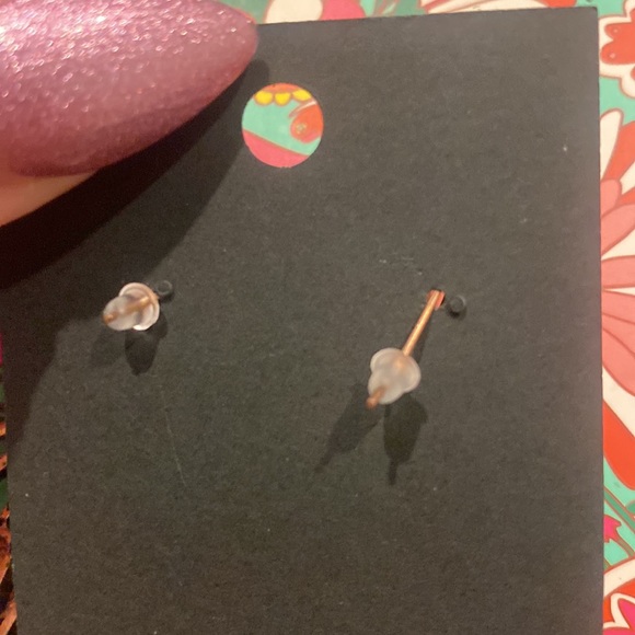 Bird and cage earrings - Picture 2 of 3